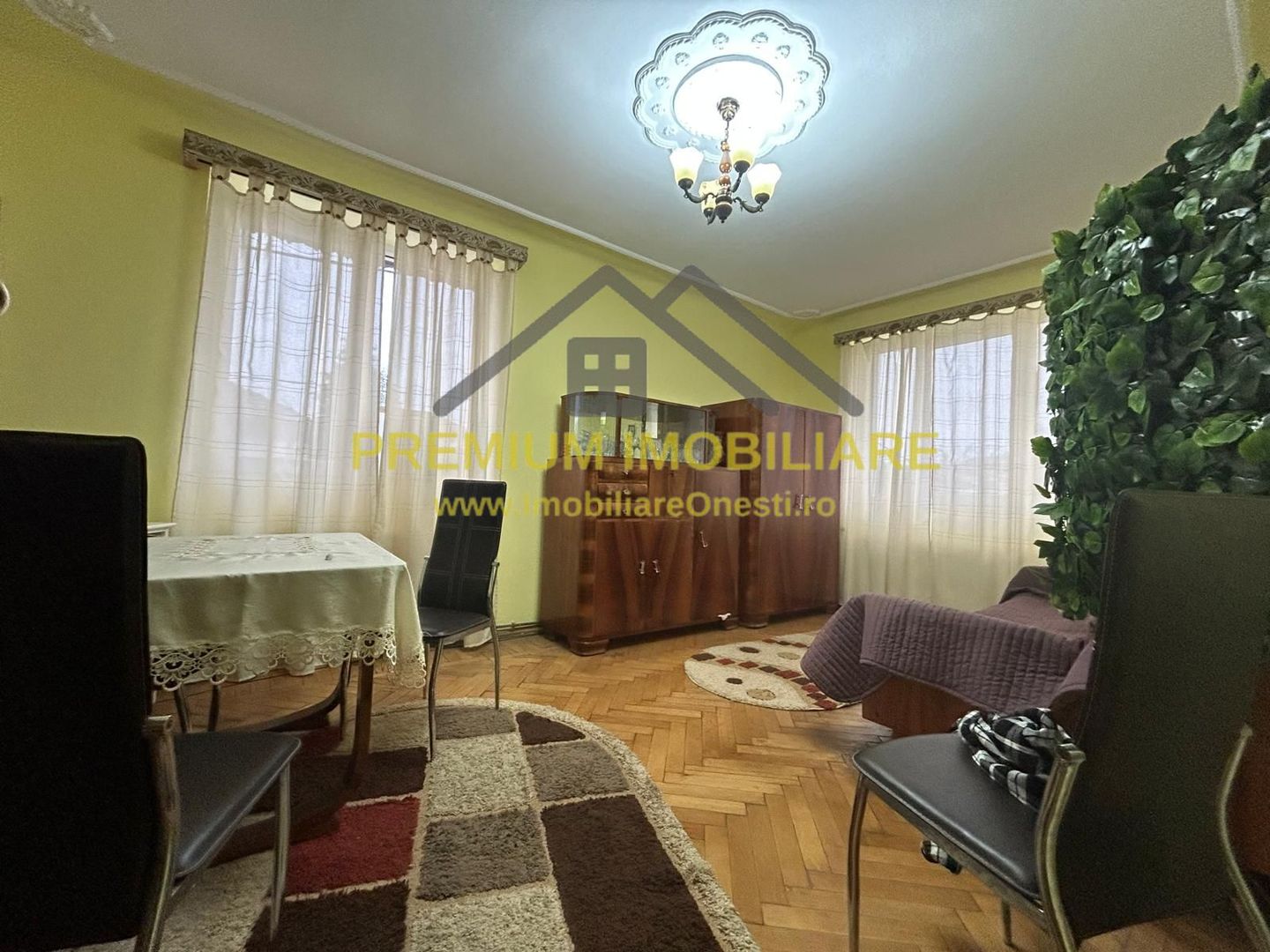 Apartament 2 camere zona Centrala ,Onesti - Poză 1