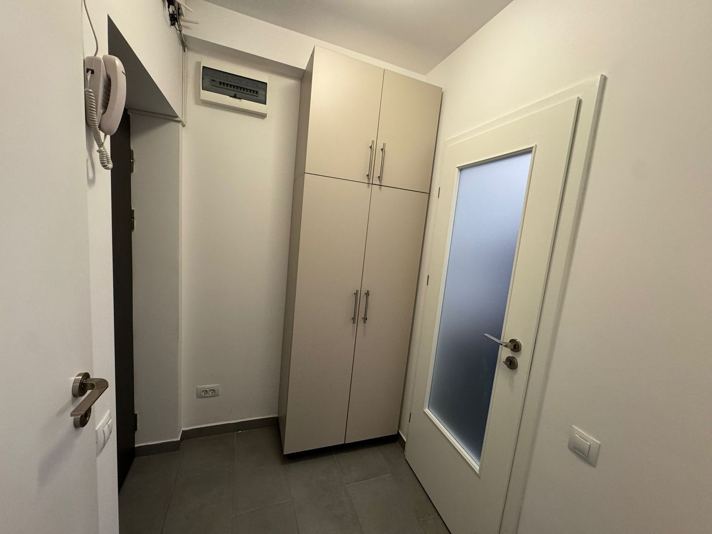 APARTAMENT DE 3 CAMERE | ZONA MIHAI BRAVU | METROU | CENTRAL | - Poză 9