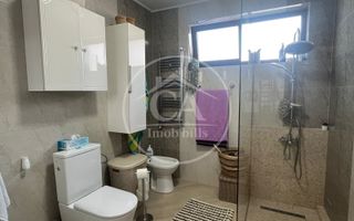 Casă P+subpantă cu 4 camere de vânzare în Cartierul Tineretului,Oradea - Poză 10