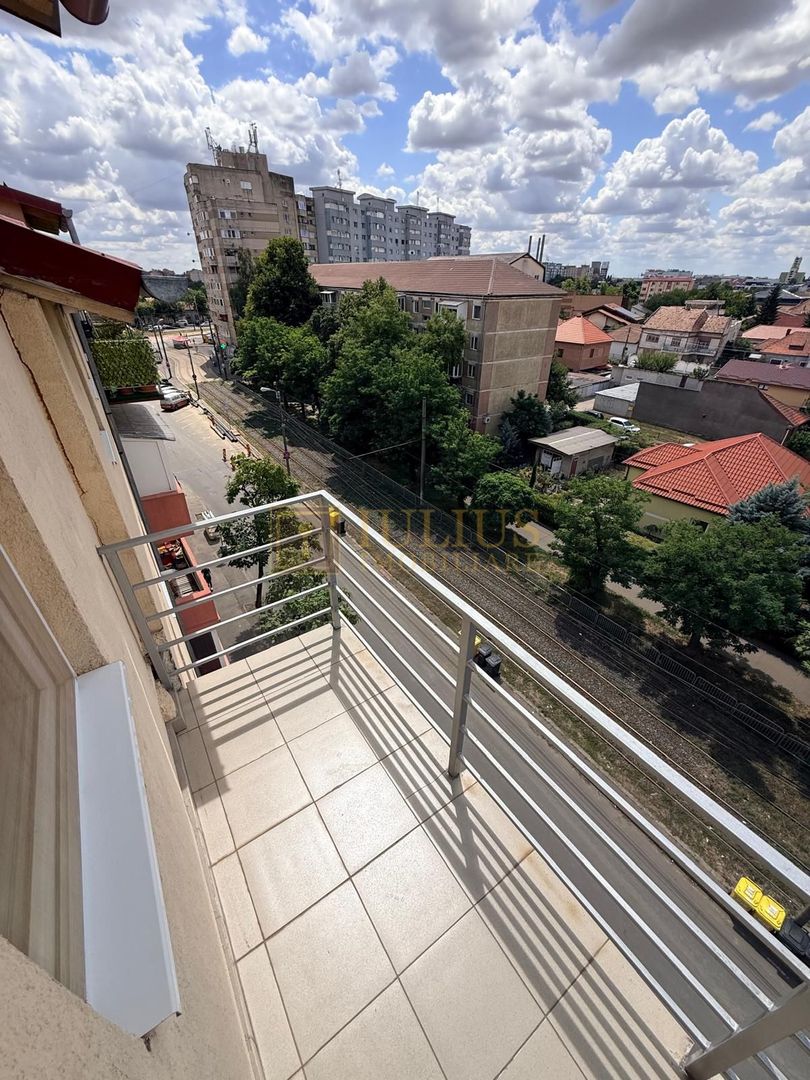 3 camere-2 dormitoare| mansarda spatioasa| centrala| balcon spatios| Sagului - Poză 25