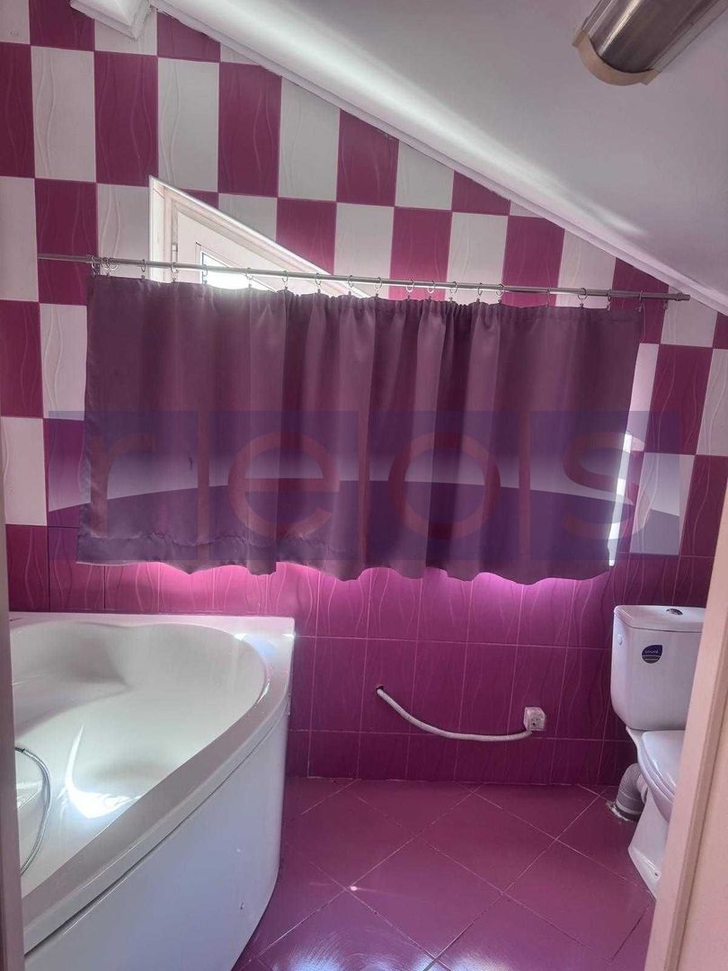 DE INCHIRIAT VILA 6 CAMERE | CURTE PROPRIE | 3 INTRARI SEPARATE | COTROCENI - Poză 8