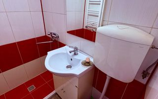 De vanzare apartament cu 1 camera pe strada Bucuresti ! - Poză 6