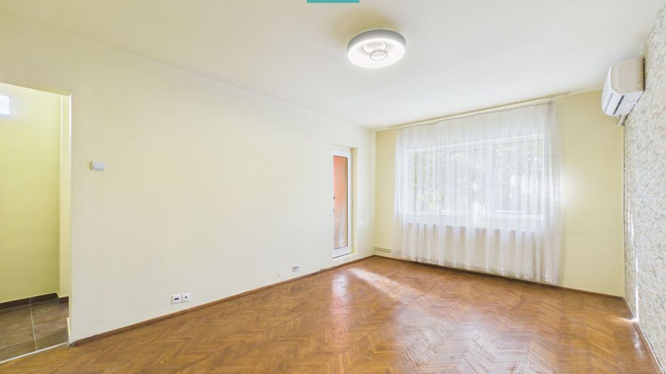 Apartament decomandat cu 3 camere, etaj II,  Alfa - Poză 1