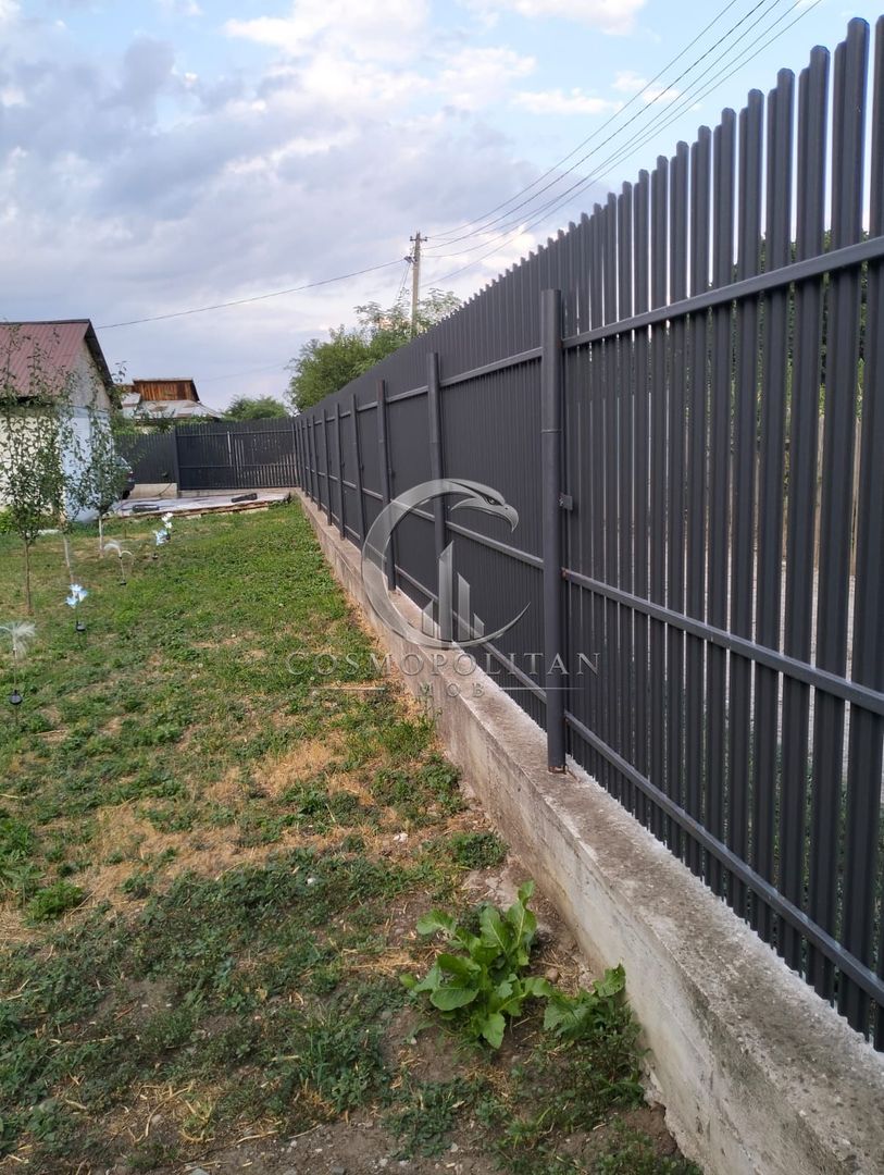 Casa si teren 970mp in comuna Costesti/BZ ~ constructie 2013 - Poză 43