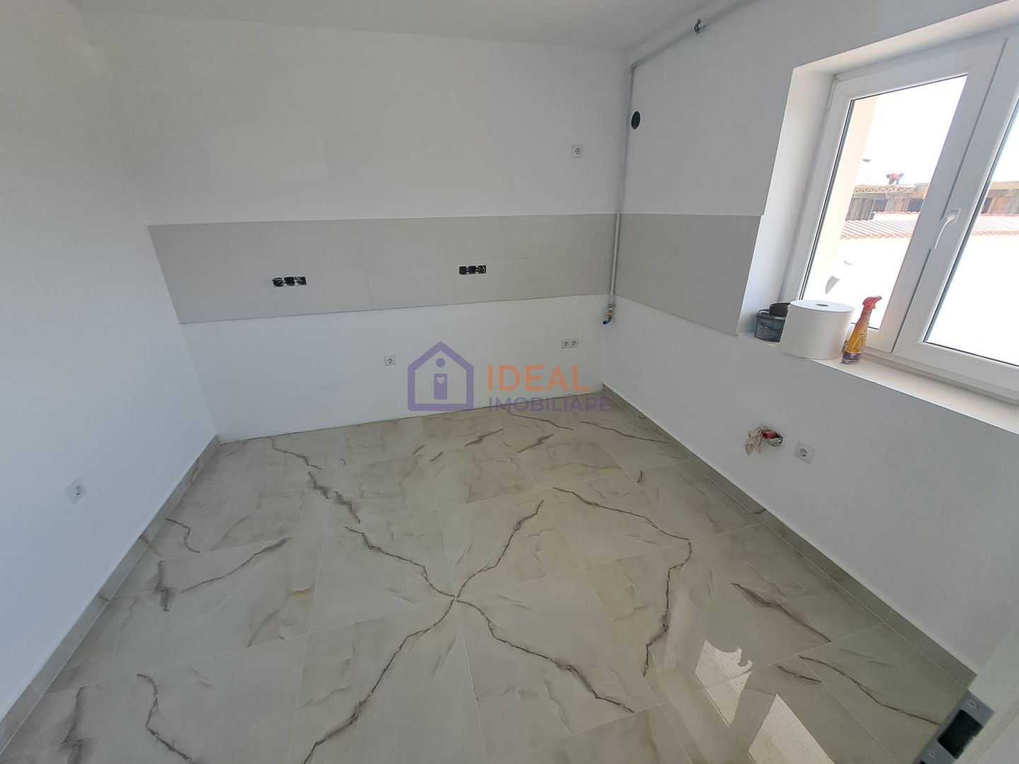 Duplex  Modern LA CHEIE cu 4 camere si gradina ,in Cristian - Poză 5
