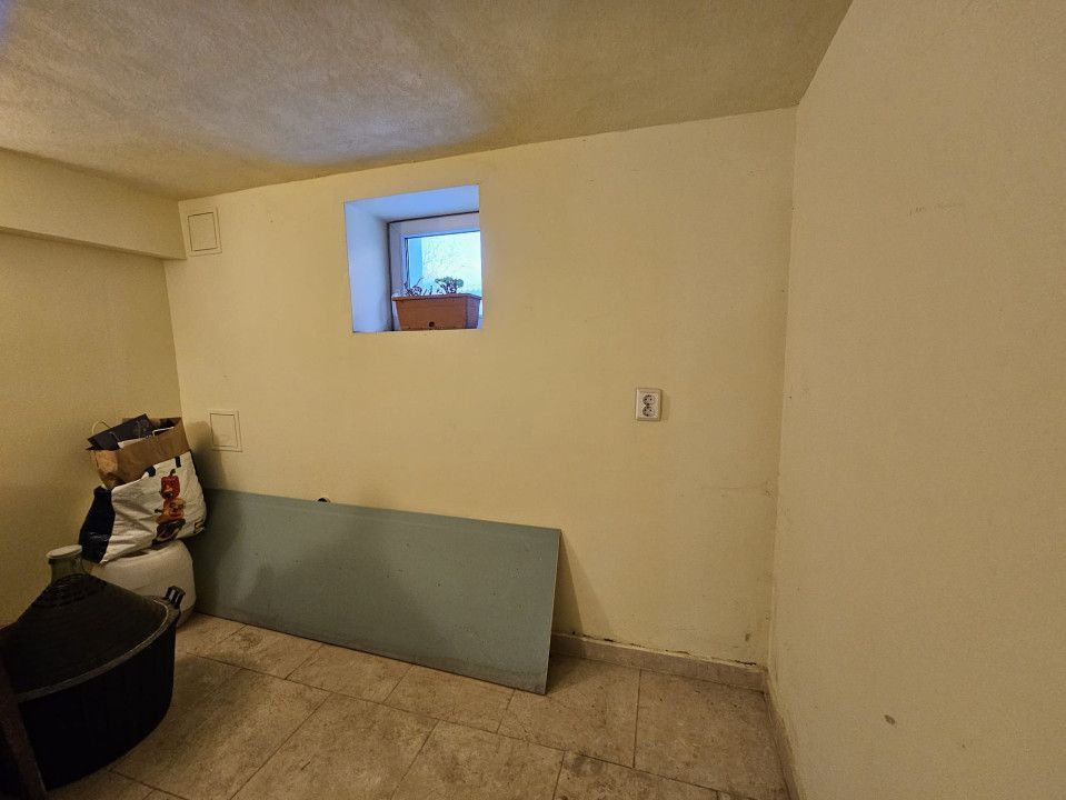 Casa mare, solida, Timisoara, D+P, 5 camere, 2 bai, Zona Lipovei - Poză 13