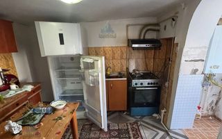 De Vânzare - Casă, Strada Griviței - Poză 21