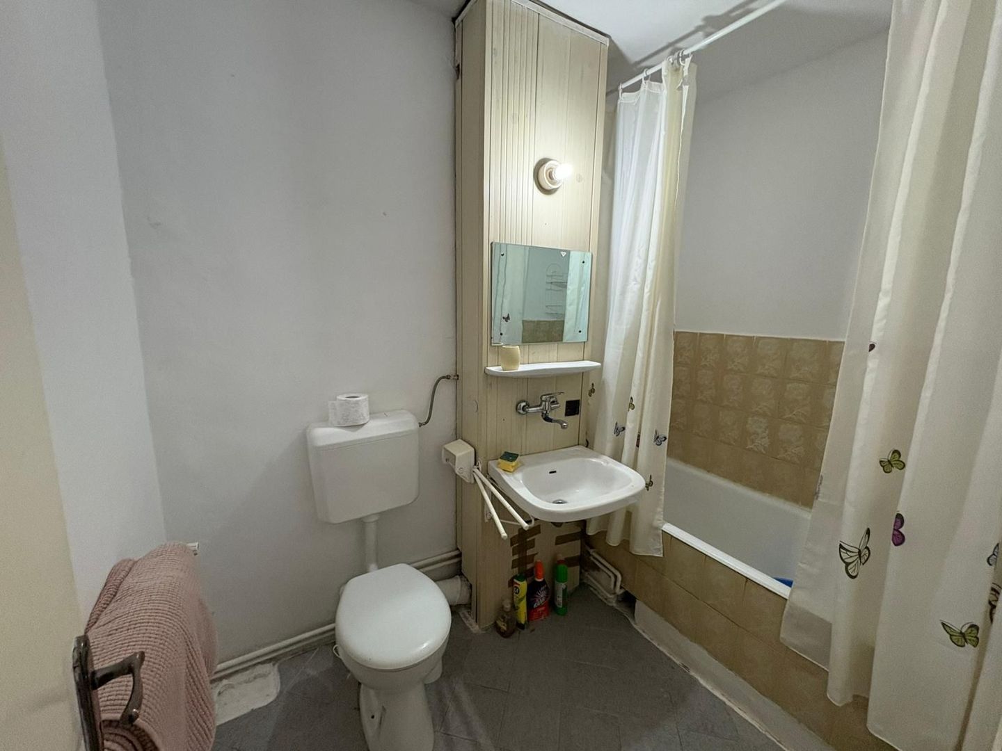 Apartament 3 camere decomandat 74 M² utili zona Lenin Nicolae Iorga - Poză 14