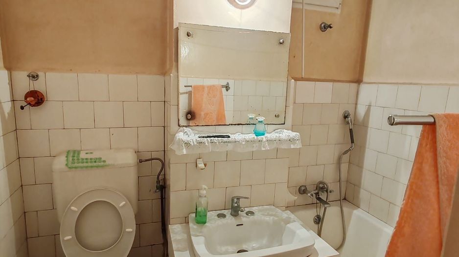 APARTAMENT 2 CAMERE, SECTOR 3/FIZICIENILOR, DECOMANDAT, DE RENOVAT - Poză 5