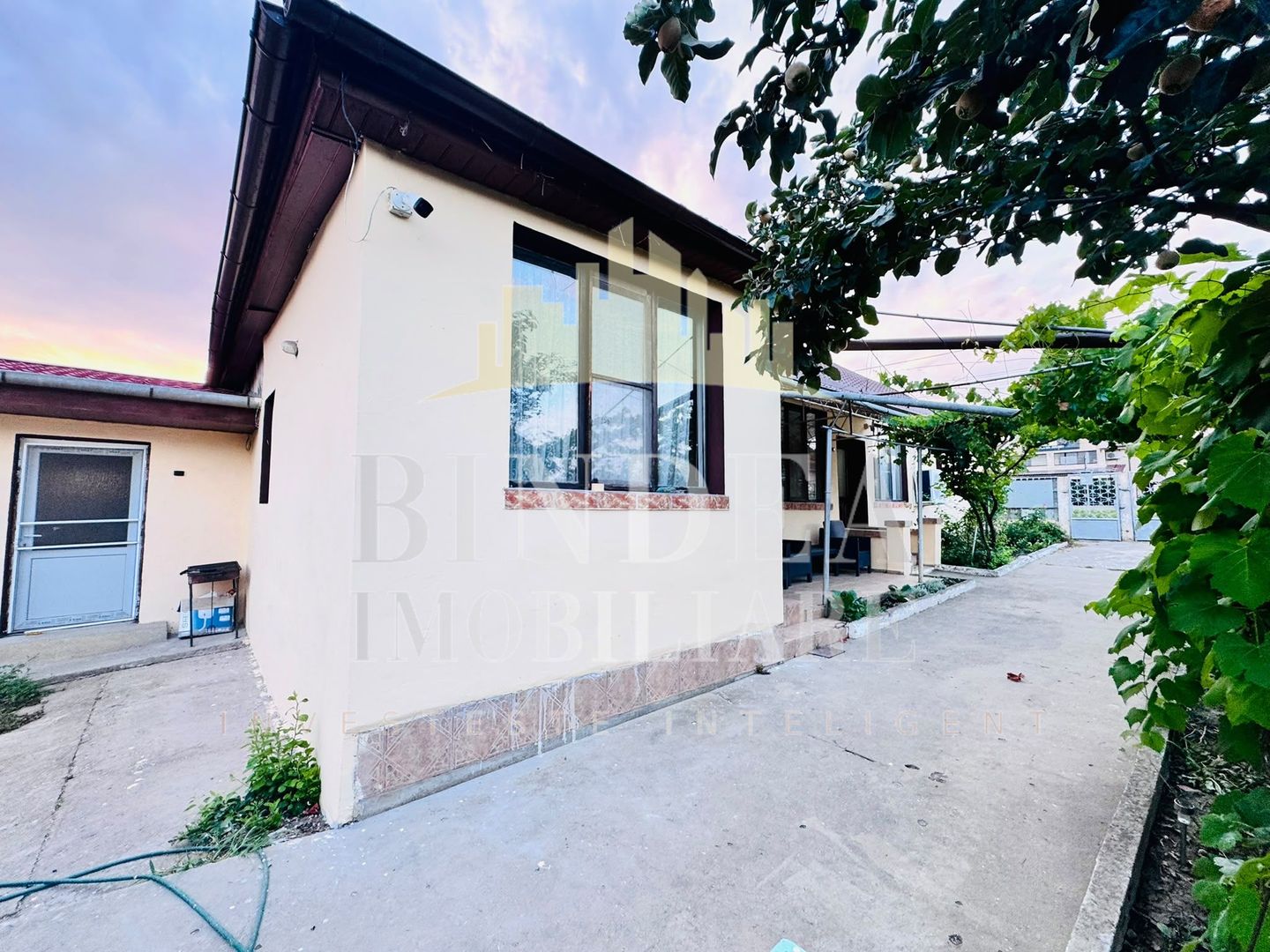 Casa individuala 4 camere cu teren in Giarmata- str Morii - Poză 2