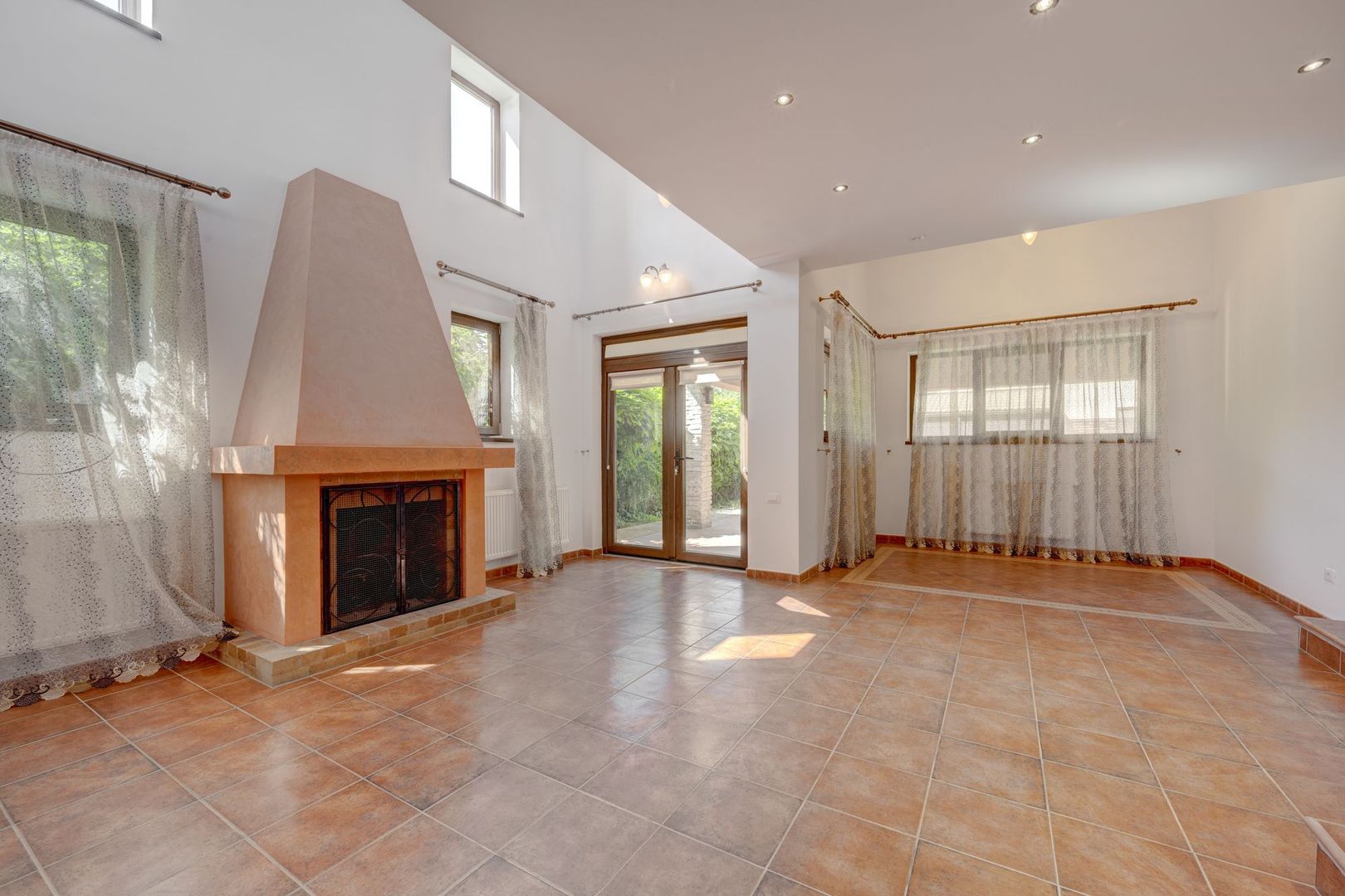 2 Vile individuale in Paradisul Verde P+M, caramida, ideal familii - Poză 23
