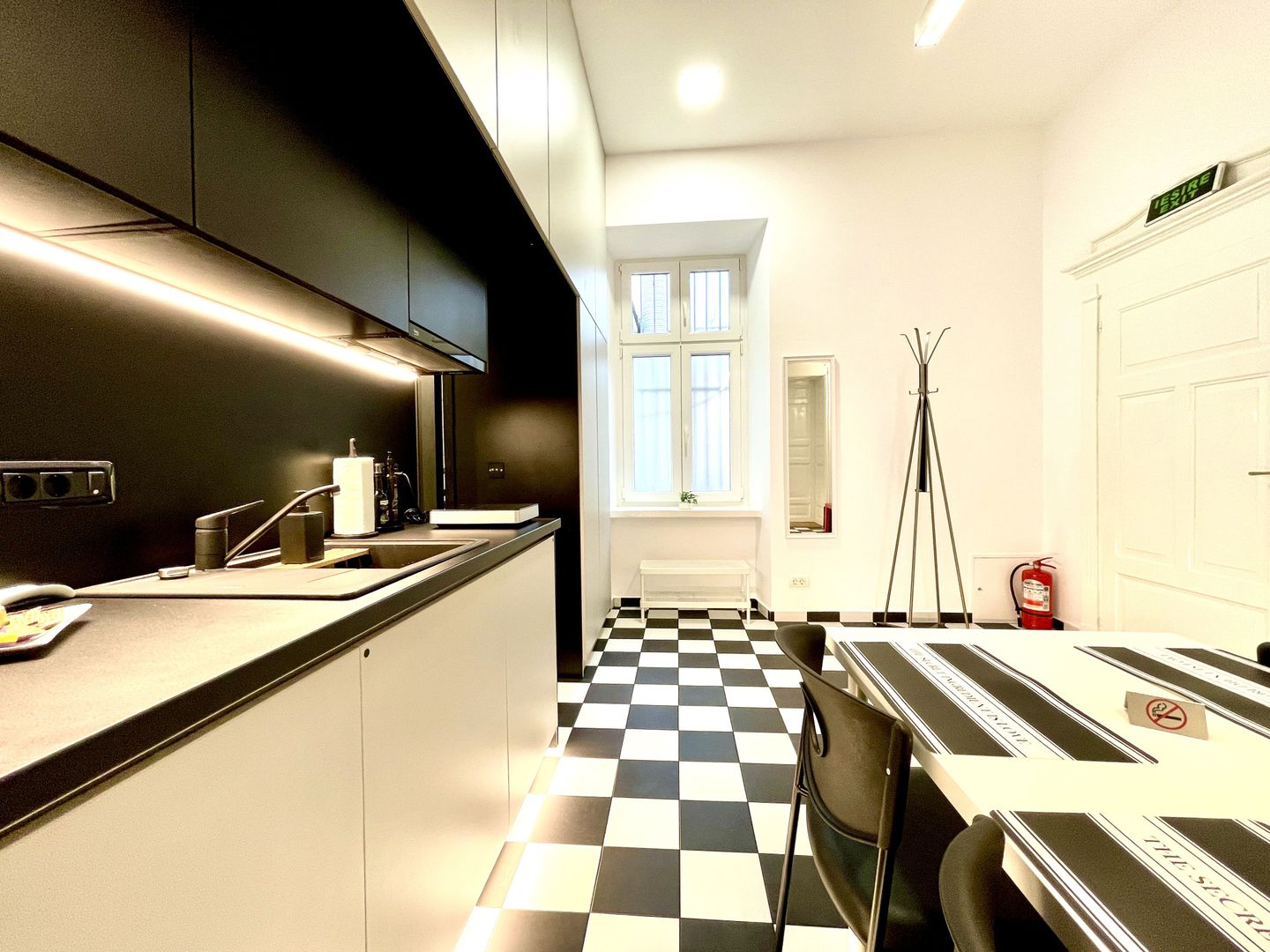 Studio generos in Piață Libertății - 52 mp - renovat - Poză 21