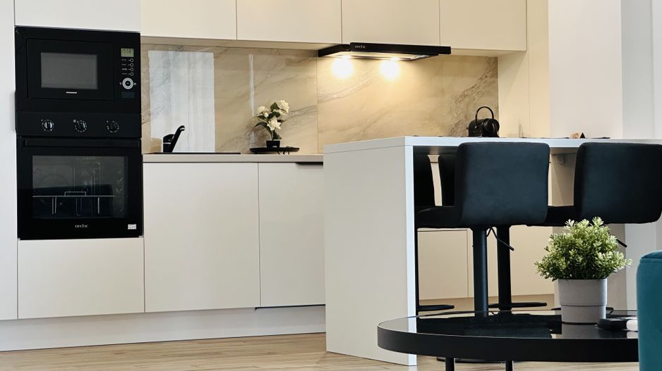 Oferta inchiriata - Apartament spatios si luminos - Segmentul Premium - Poză 1