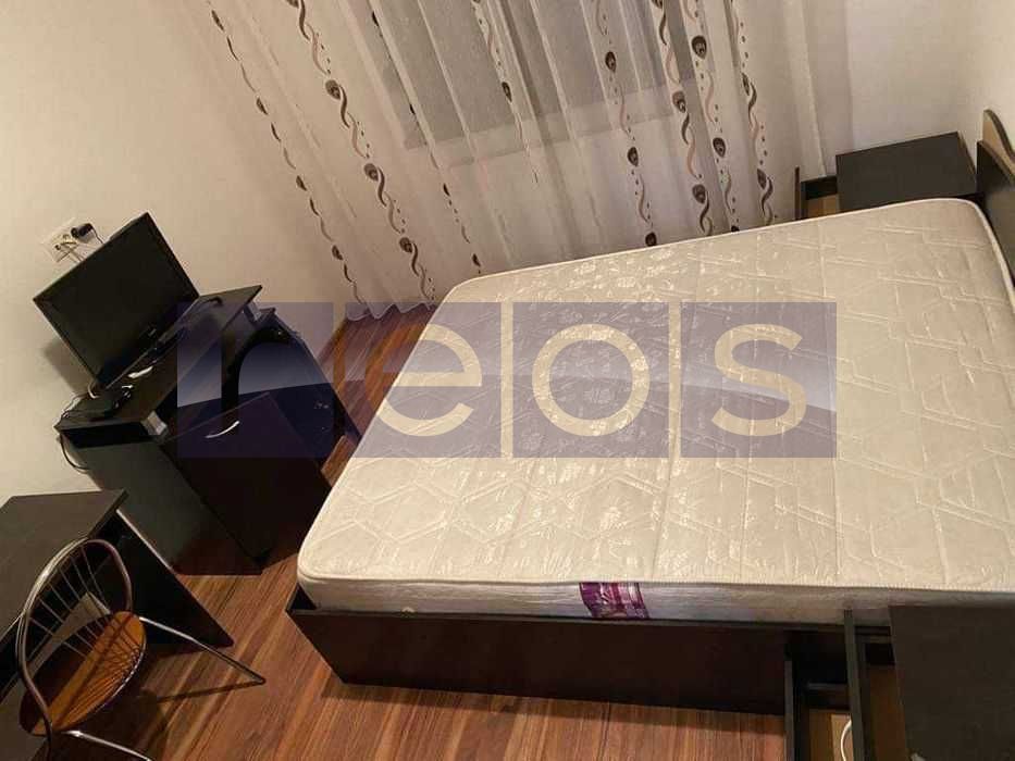 DE VANZARE AP 3 CAMERE 55 MP PRELUNGIREA GHENCEA | SEMIDECOMANDAT | PARCARE - Poză 2