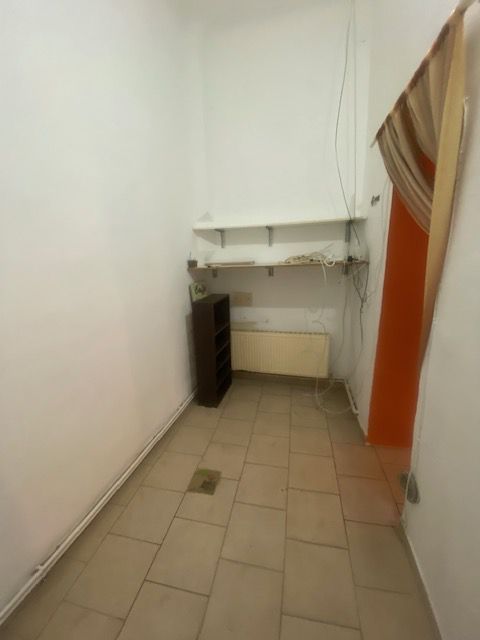 SPATIU COMERCIAL CU MULTIPLE DESTINATII CENTRAL - Poză 10