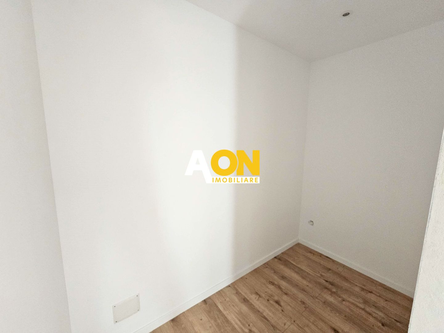 Duplex de lux, 4 camere, 225 mp teren, Cetate - Poză 18