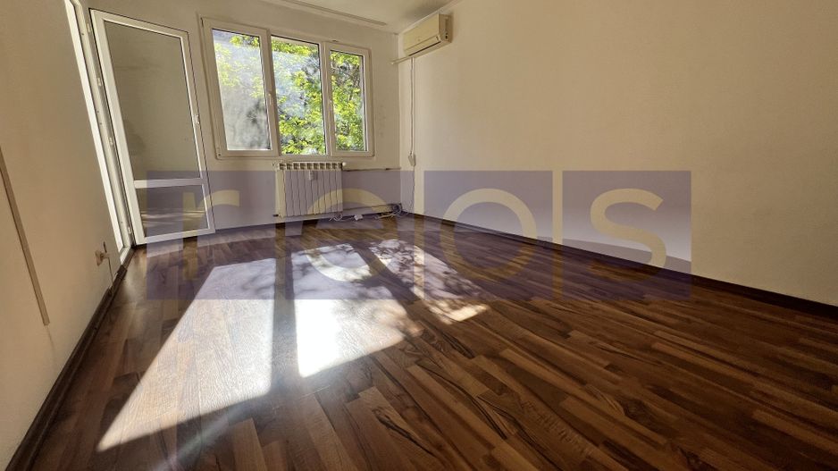 VANZARE 3 CAMERE | ZONA TITAN - Poză 1