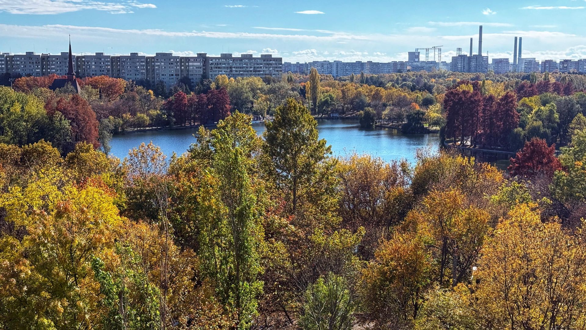 Centrala Proprie Renovat complet 2025 mobilat vedere parc Metrou Titan - Poză 5