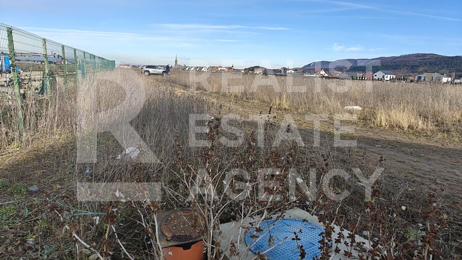 Vânzare, teren intravilan, 890 mp, Cristian, Brașov - Poză 5