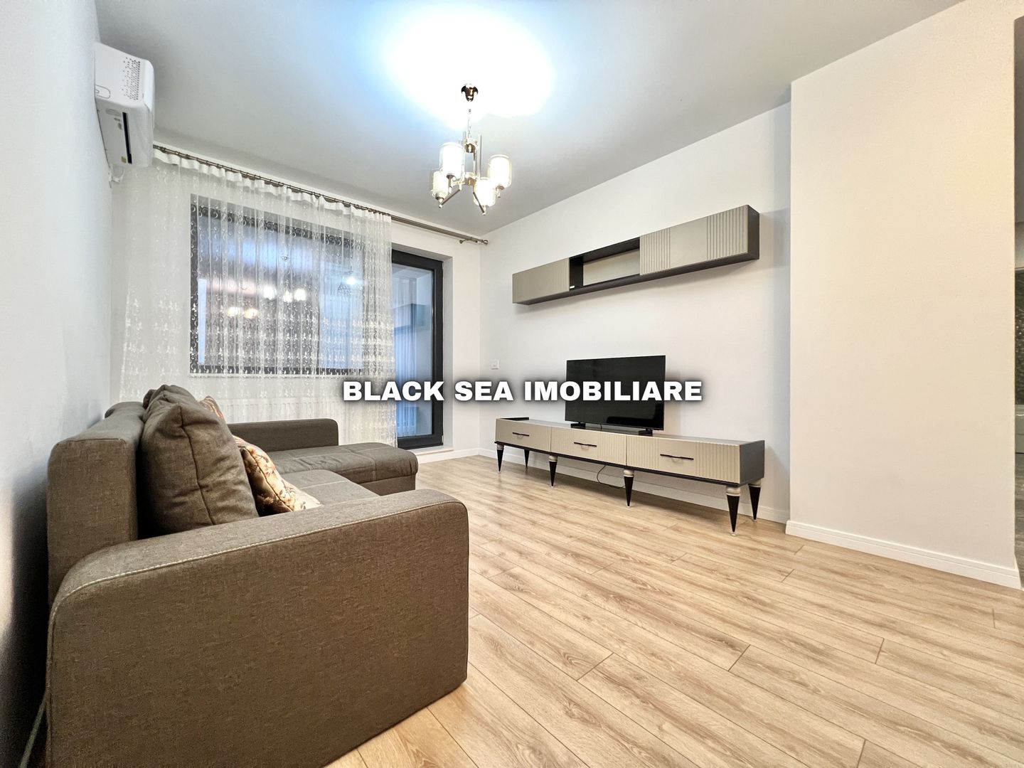 Apartament 2 camere de vanzare - zona Carrefour / Tomis Plus - Ocazie - Poză 3