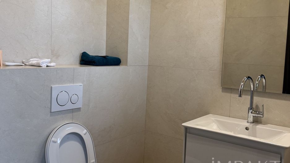 Casa moderna de inchiriat cu 4 camere in cartier Terra Floresti! - Poză 22