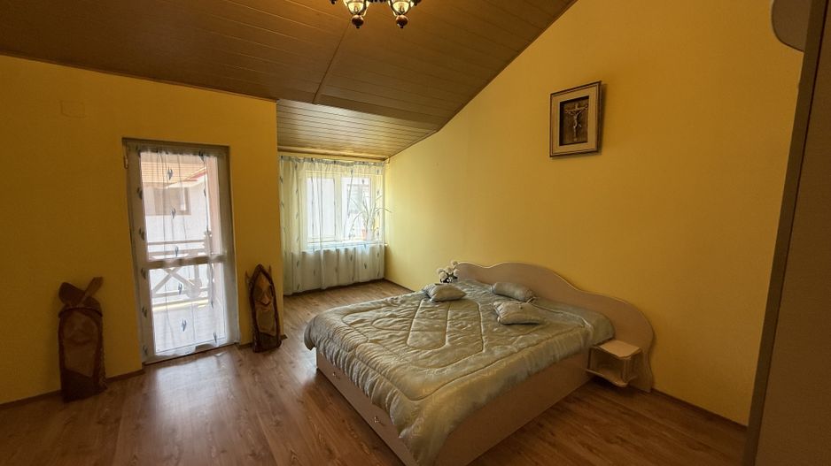 Vila P+1 cu terasă 255 mp + garaj 22,5 mp si teren 417 mp-Berceni ! - Poză 15