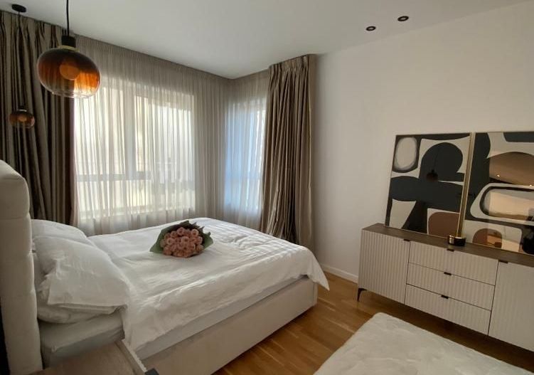 3 camere | Luxuria Residence | Expozitiei | Domenii - Poză 6