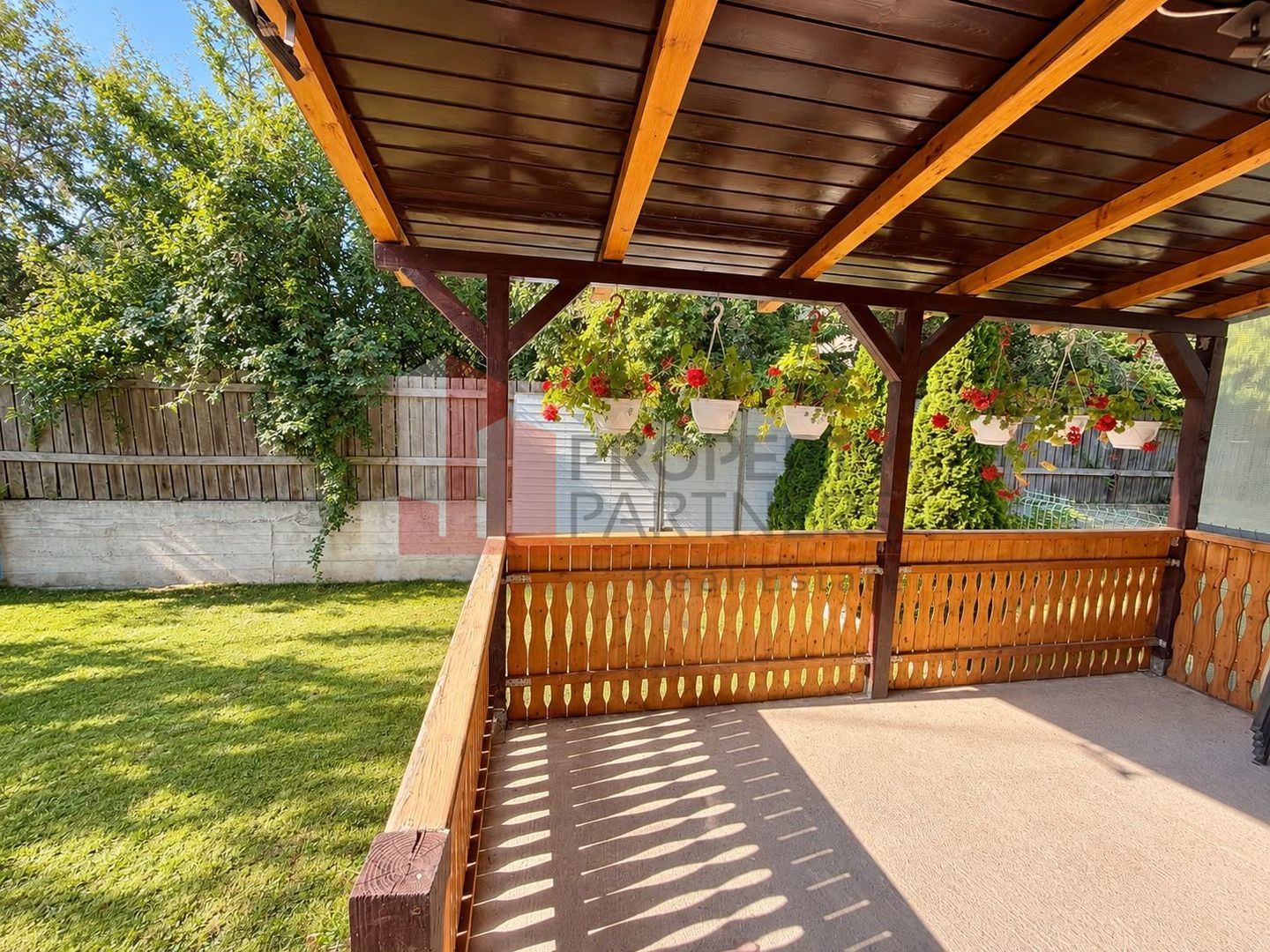 Casă tip duplex, renovată integral, în Cristian – Brașov - Poză 10