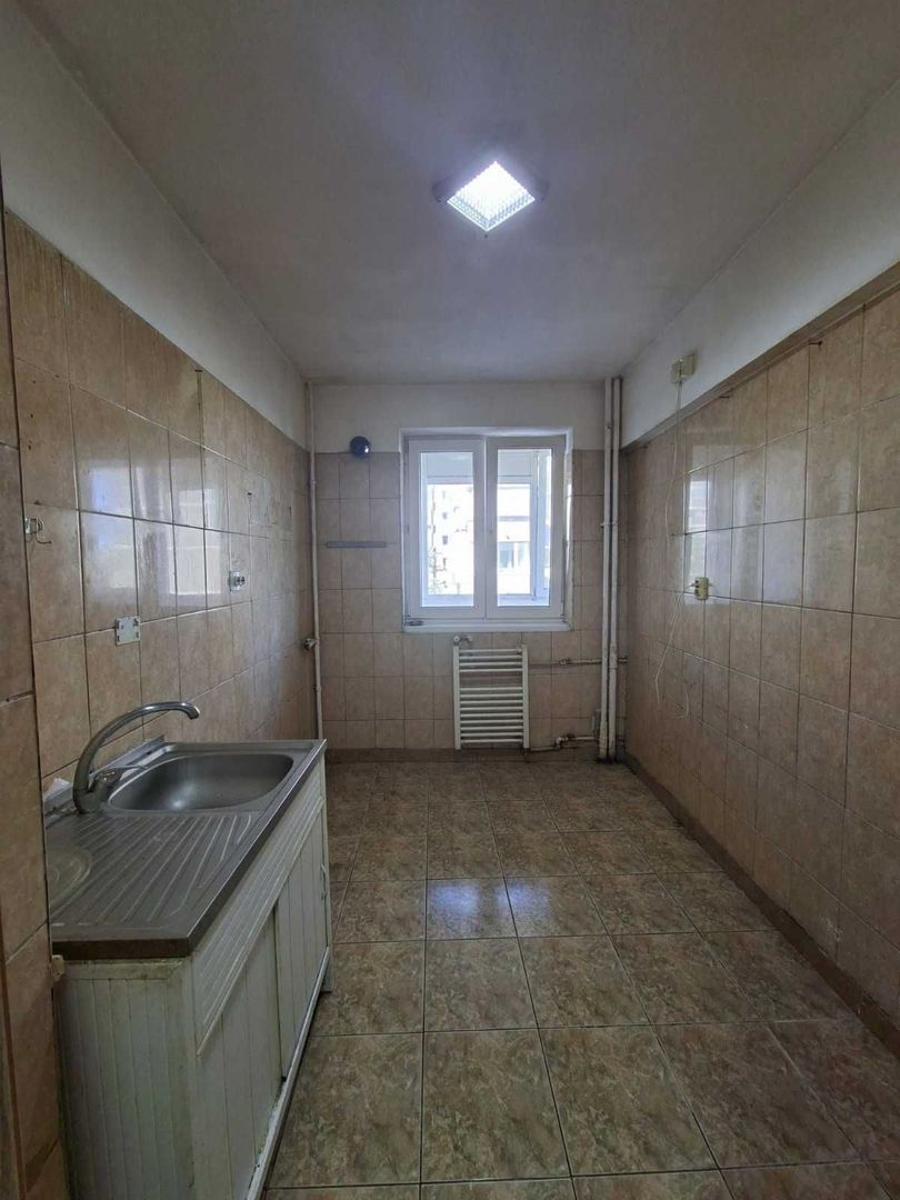Apartament 3 camere Drumul Taberei Liceu metrou - Poză 5