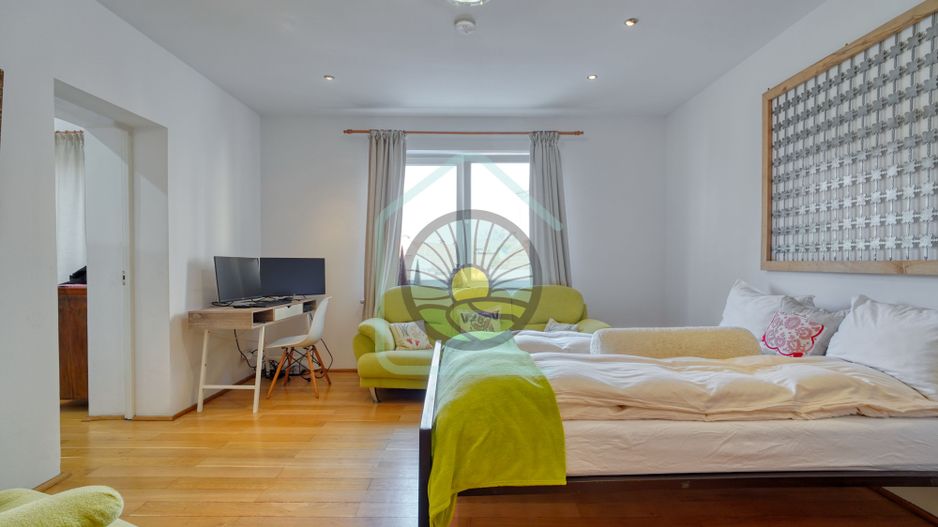 CASA INDIVIDUALA- DEALUL CETATII BRASOV - Poză 17