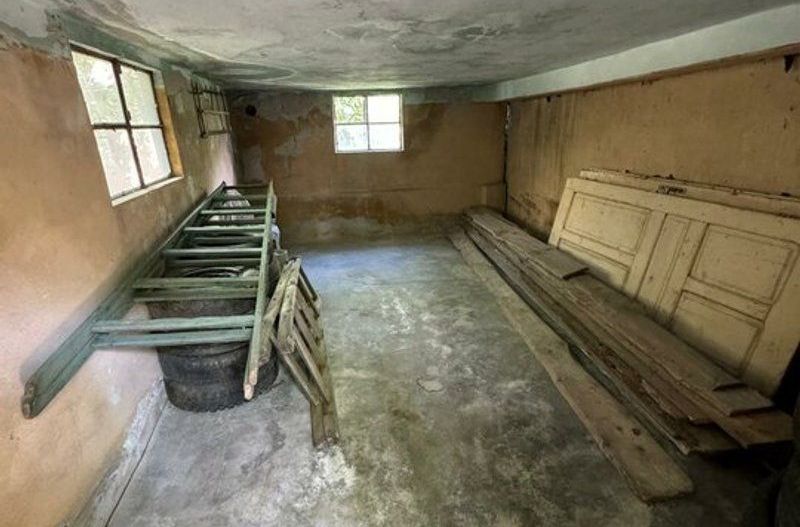 De vânzare Vilă D+P+2E, Gradiste Arad, garage si curte proprie - Poză 5