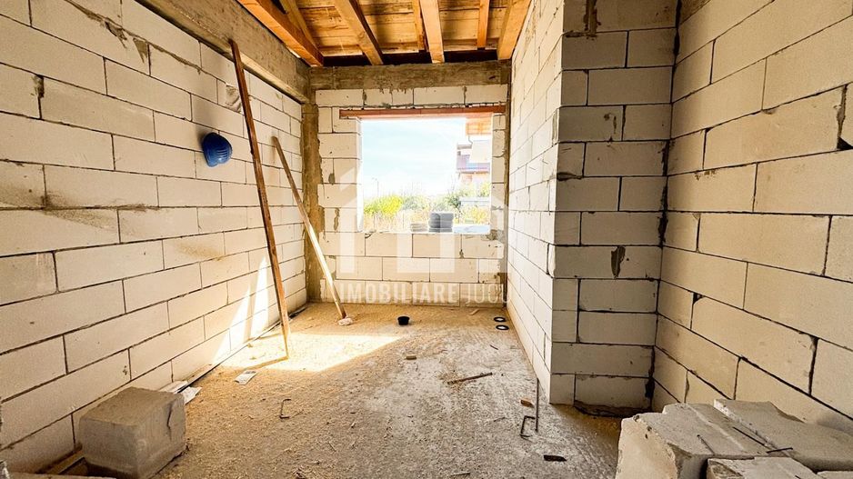 Casa individuala 4 camere, 100mp, Teren 400mp, Campenesti - Poză 5