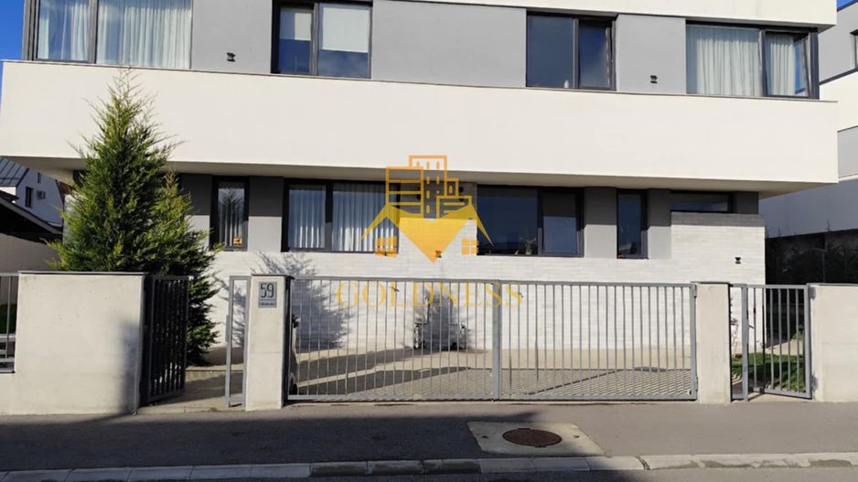 4 camere, 190 mp, Ultrafinisat, gradina 200mp Voronet Zona BLVD Muncii - Poză 1