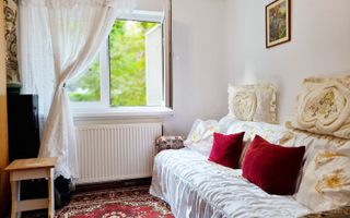 Apartament 3 camere, 2 bai, etj 1, zona Racadau, priveliste superba spre Tampa - Poză 6