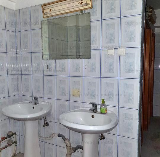 Ultracentral Spațiu de birouri / Servicii / Comercial, De inchiriat - Poză 9