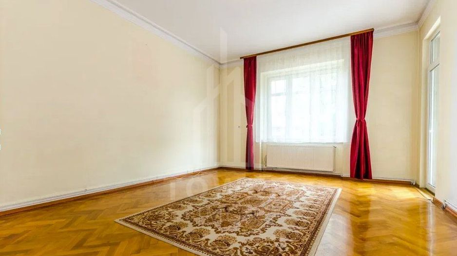 Apartament 4 cam, cu garaj, zona Sub Arini - Poză 1