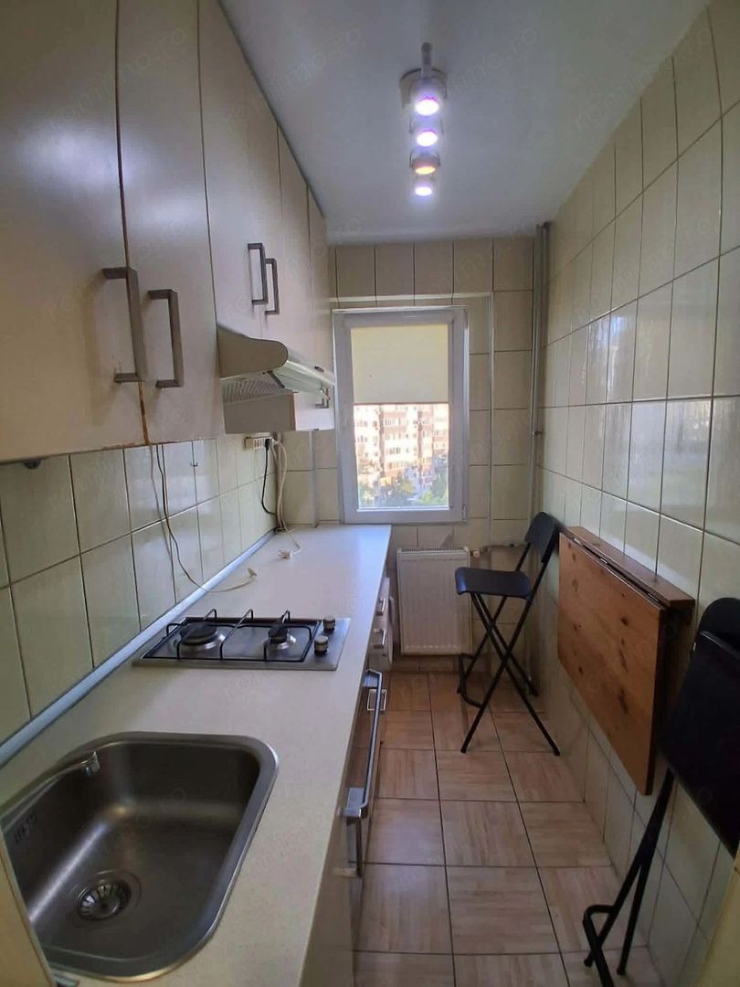 Apartament 2 camere de vânzare Veteranilor - Poză 3