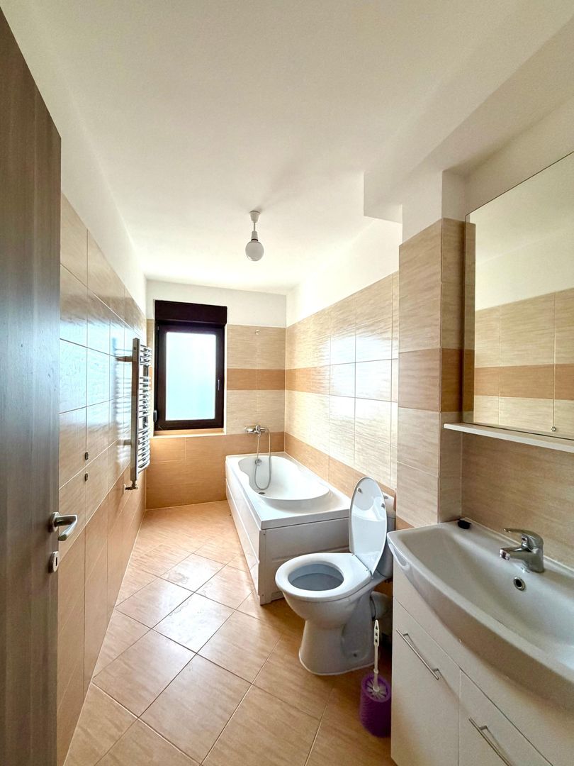 1100 e/ mp - Casa individuala  - 700 mp teren - la asfalt - Sacalaz - Poză 6