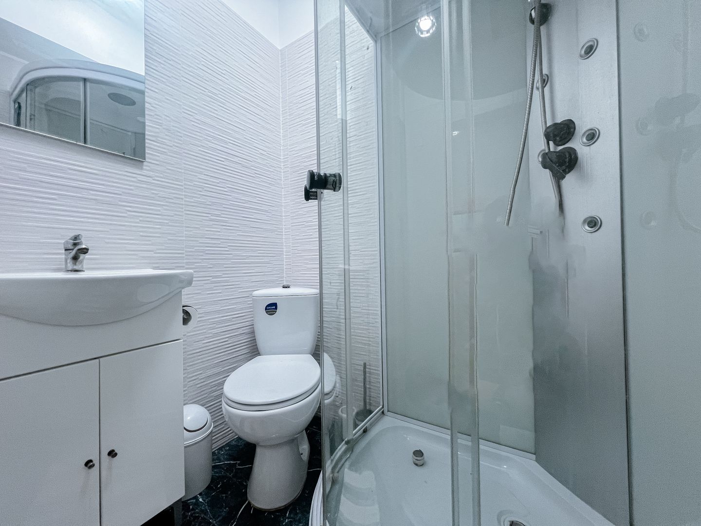 Palazu Mare(COD 05) - Apartament 3 camere| Parcare acoperită | Lac - Poză 20