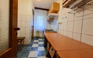 Liber de vanzare apartament 3 camere Baza 3, etaj intermediar - Poză 4