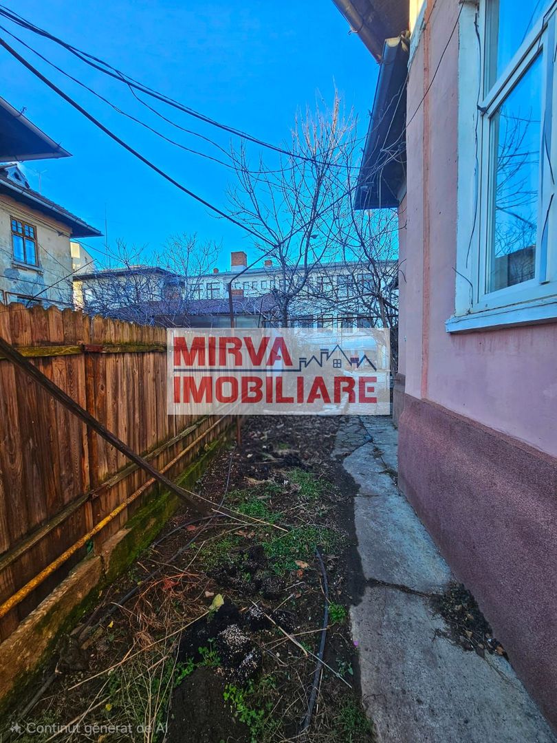 Casă cu arhitectură interbelică, 5 camere, teren 409 mp – Central - Poză 51