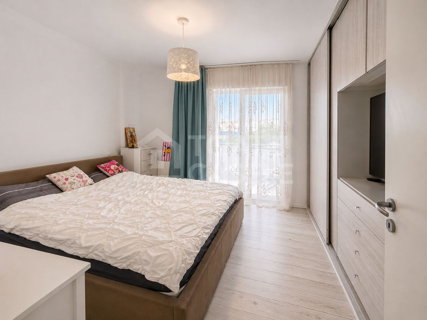 Apartament nou 2 camere, terasa 32 mp, zona Oașului - Poză 3