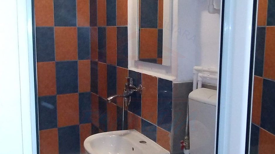 🏡 Garsonieră de închiriat în Micro 19, etaj 3 din 4 - Poză 4