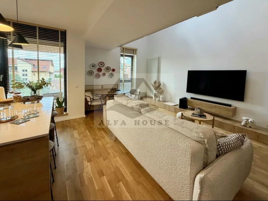 Apartament cu trei camere,  zona Blumana - Avram Iancu 85mp - Poză 3