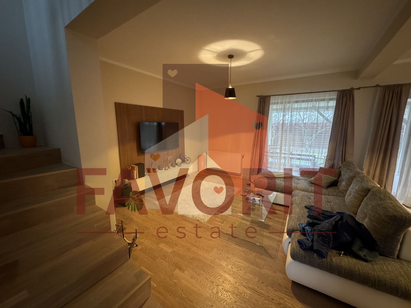 Casa cu garaj, langa padure in Dumbravita, mobilata si utilata - Poză 2