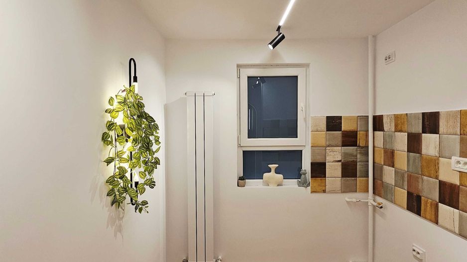 Apartament 2 camere - Piata Victoriei, renovat complet, ideal investitie. - Poză 6