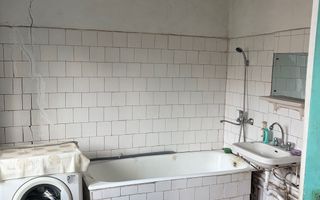 Vând casă zona centrală Pașcani - Poză 8