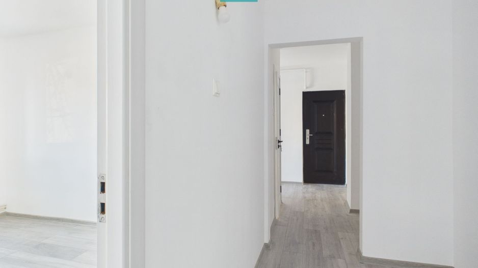 Ap. 4 camere, bloc anvelopat, 2 băi Freidorf - Poză 11