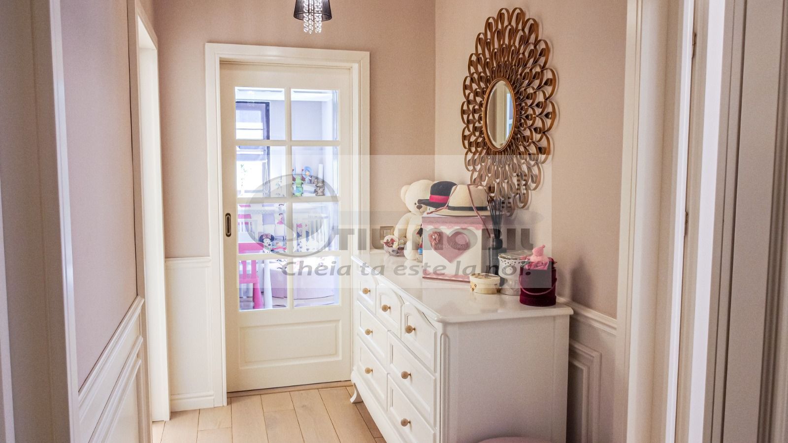 Apartament 3 camere, decomandat, mobilat-zona Ciric 180000 euro - Poză 9