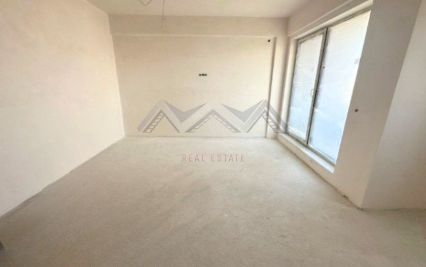 Apartament 2 camere Otopeni central | bloc cu lift | include parcare - Poză 1